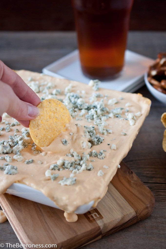 Buffalo-Chicken-Beer-Cheese-Dip-680x1024